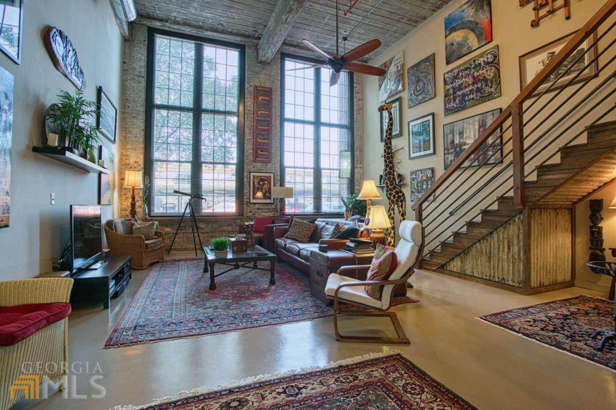 170 Boulevard - Photo 1