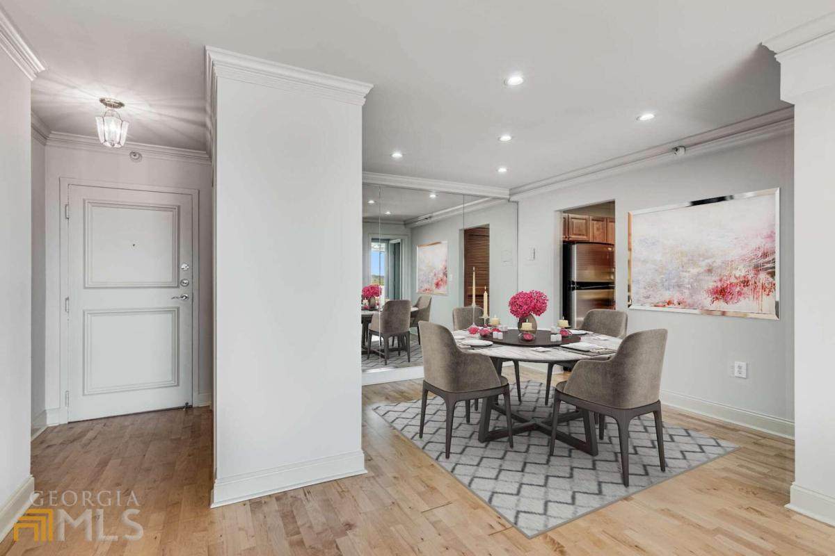 2479 Peachtree Road - Photo 1