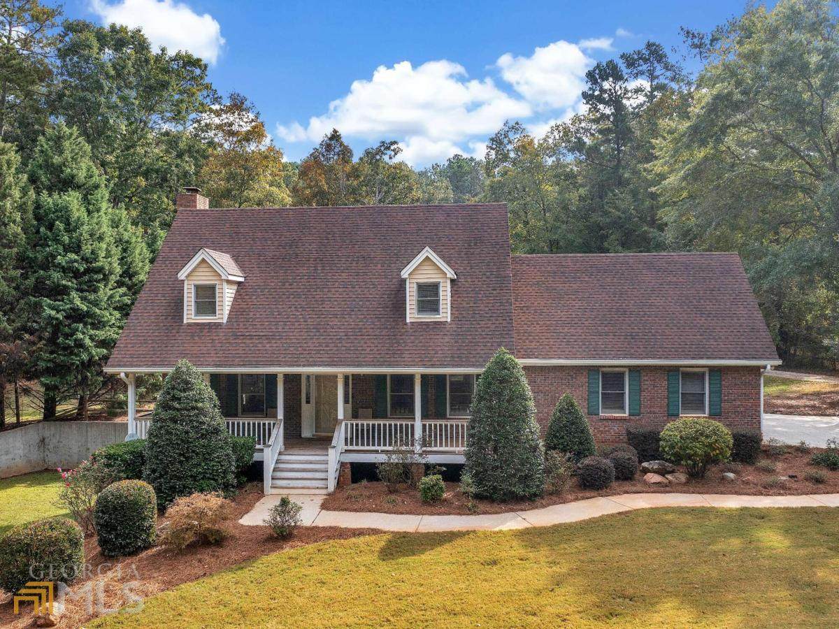 3157 Fairview Road - Photo 1