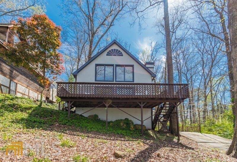 8439 Lake Drive - Photo 1