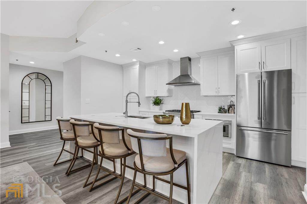 270 17th Street - Photo 1