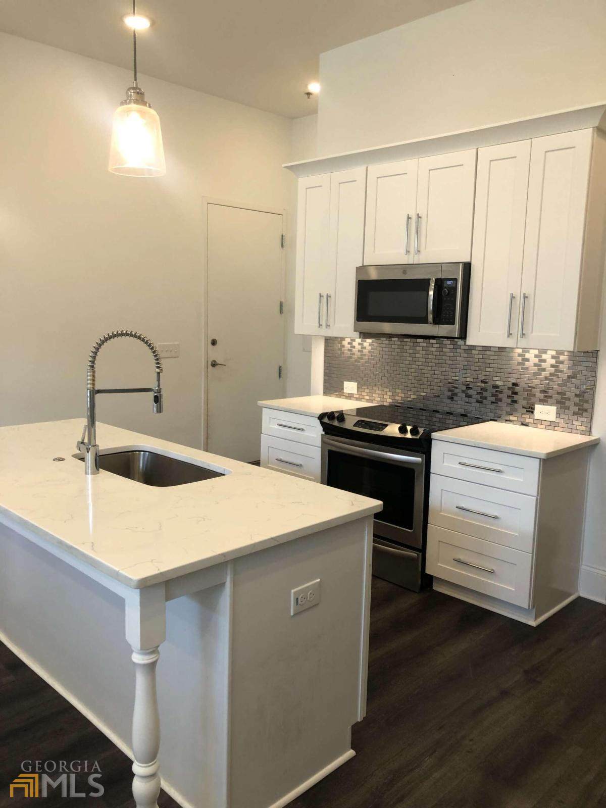 160 Fowler Street - Photo 1