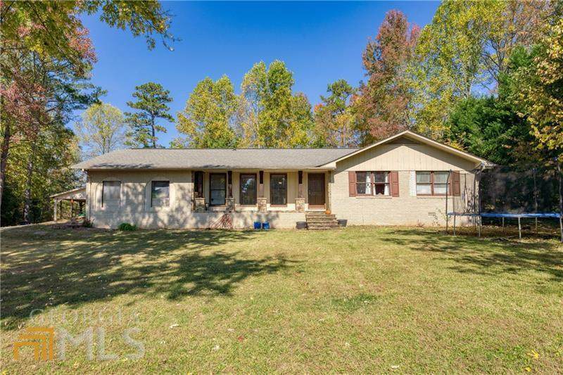 3220 Sharon Circle - Photo 1