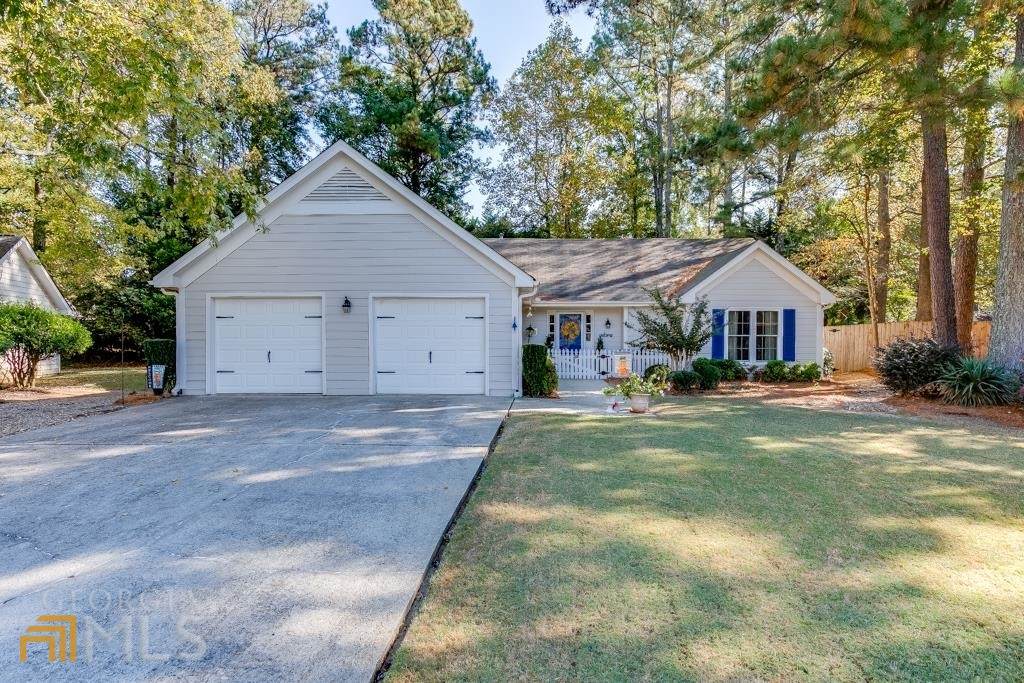 655 Egret Court - Photo 1