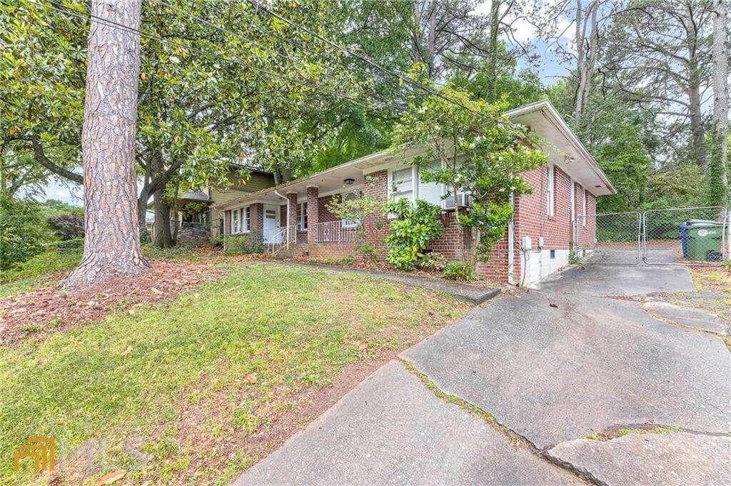551 Wimbledon Road - Photo 1