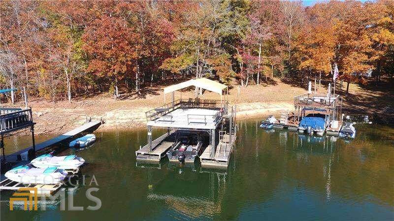 5697 Ridgeway Circle - Photo 1