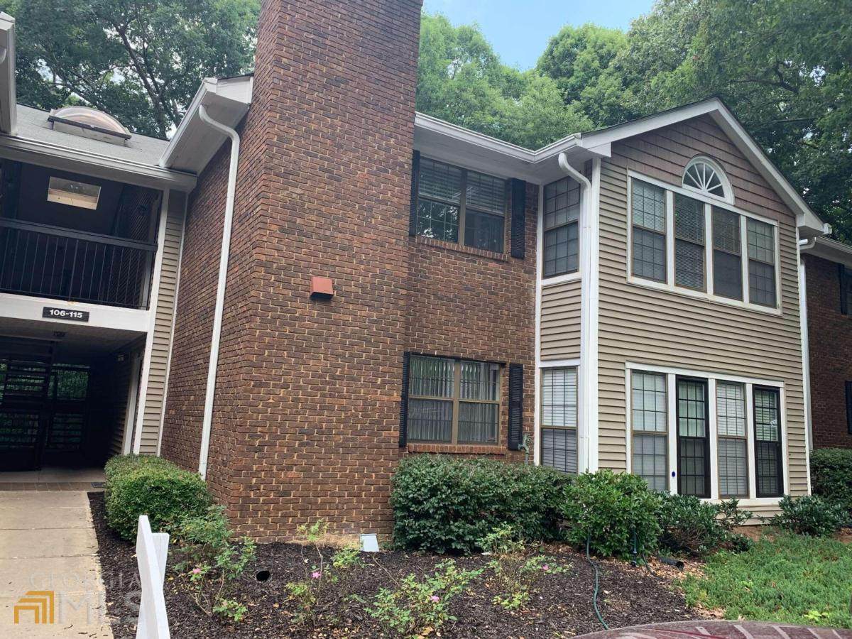 115 Barrington Hills Drive - Photo 1