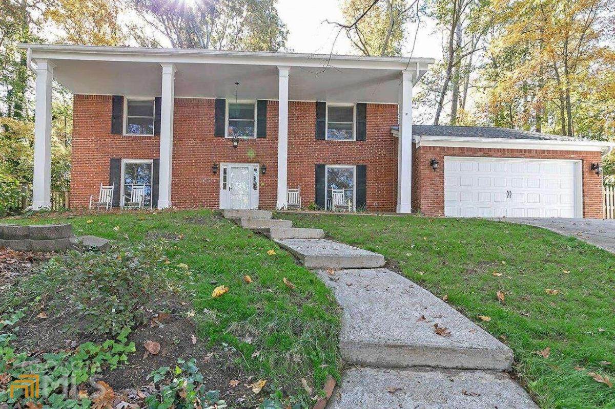 231 Lamplighter Court - Photo 1