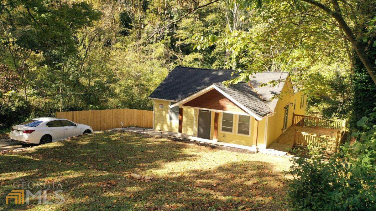 1903 Tremont Drive - Photo 1