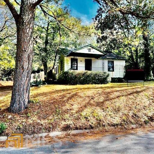 3210 Evergreen Drive - Photo 1