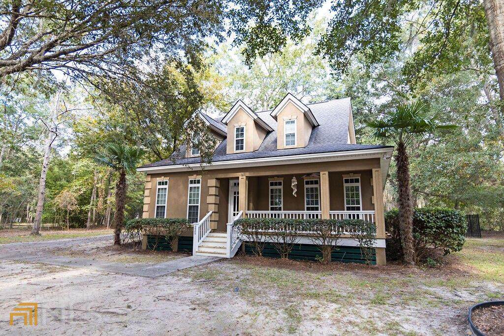 220 Crosswinds Drive - Photo 1