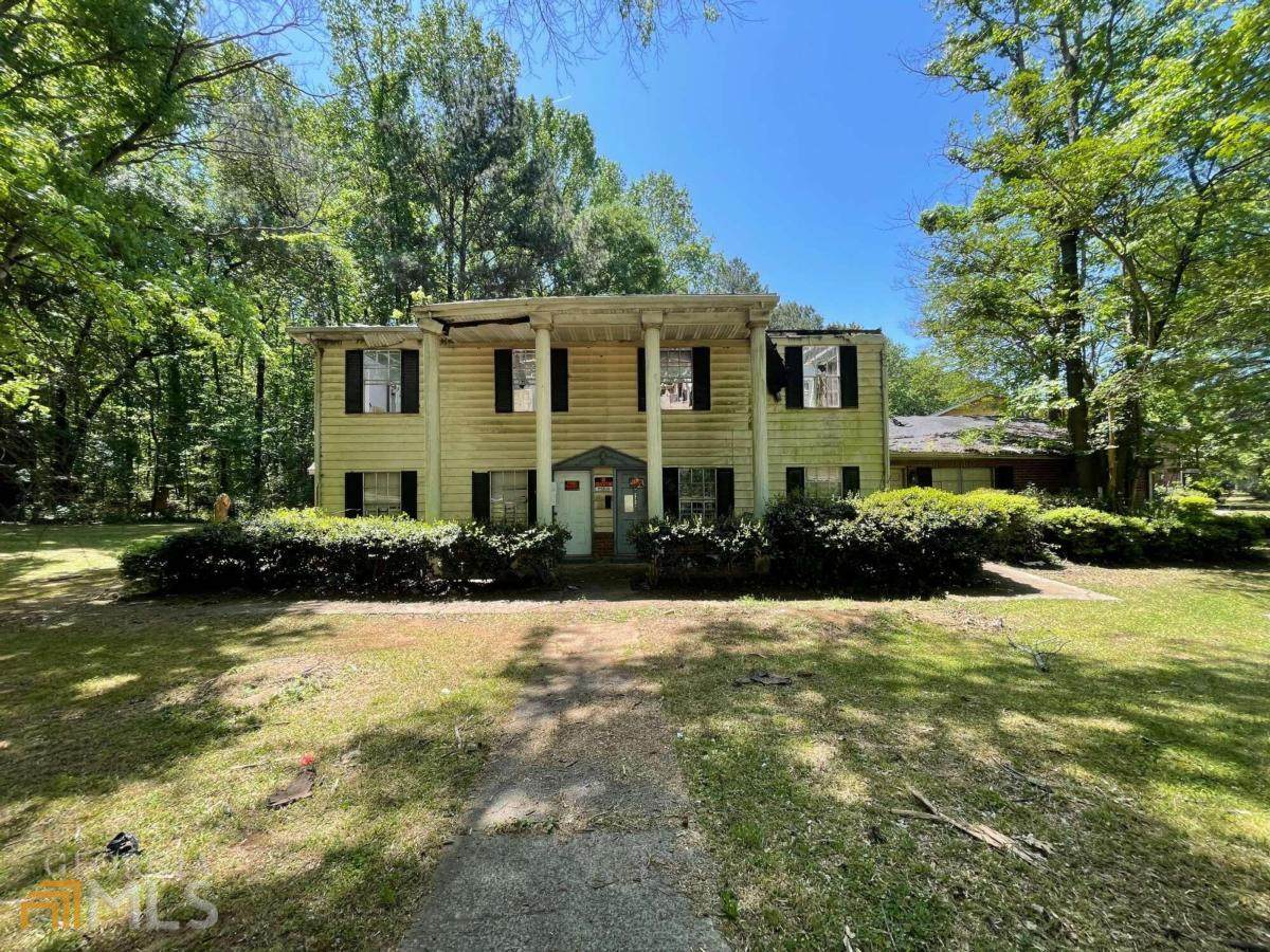 1739 Whitehall Forrest Court - Photo 1