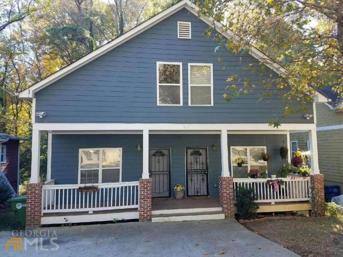 987 Sims Avenue - Photo 1