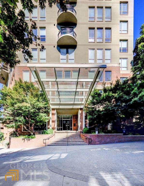 2626 Peachtree Road - Photo 1