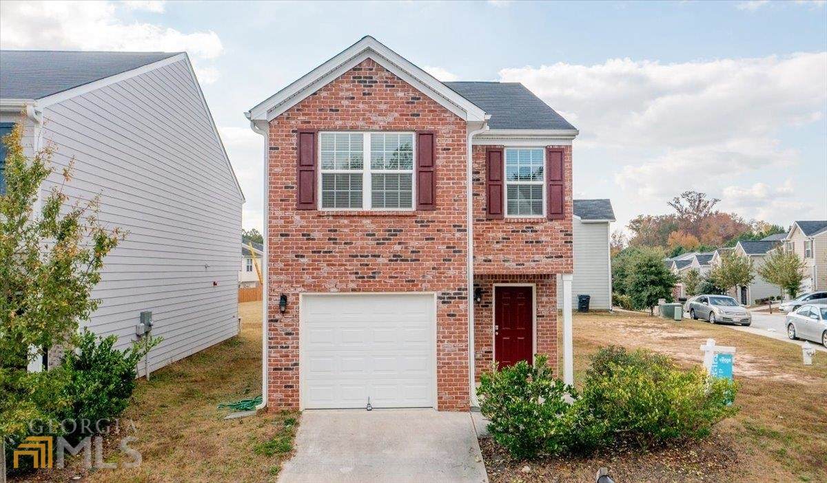 2081 Belmont Circle - Photo 1