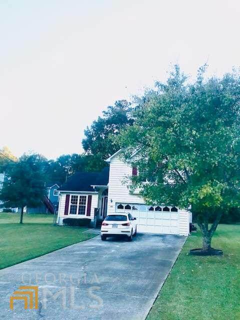 420 Montgomery Place - Photo 1