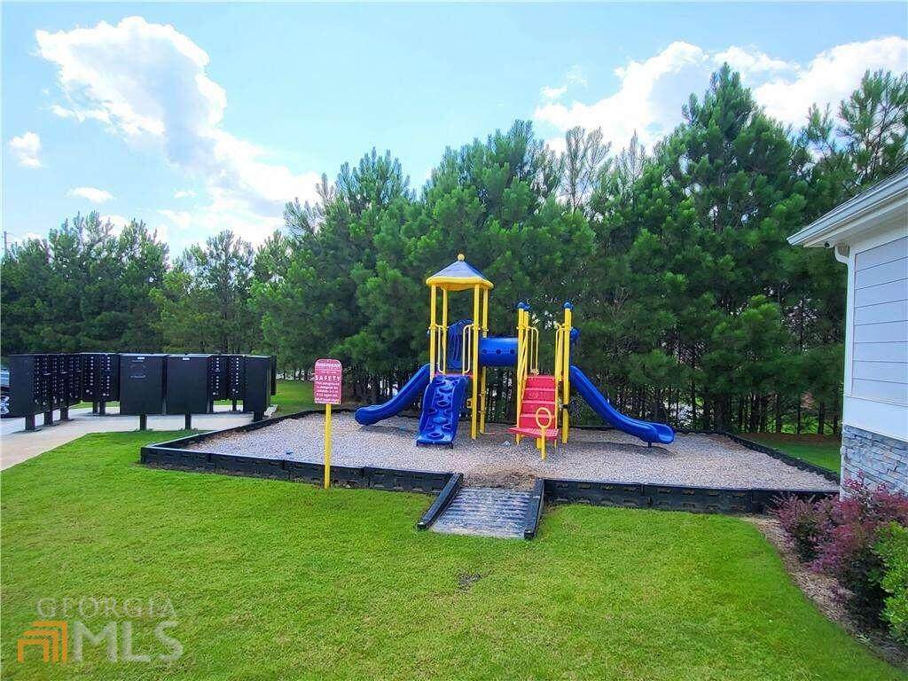 283 Summit Pointe Drive - Photo 1
