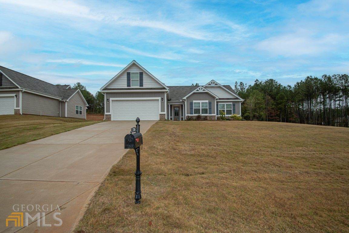 75 Savoy Park Drive - Photo 1