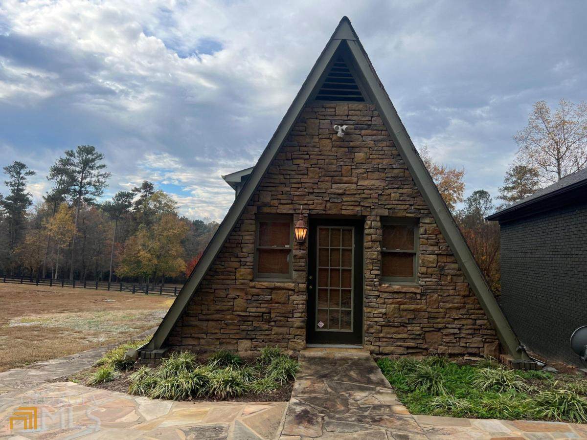 4984 Donald Drive - Photo 1