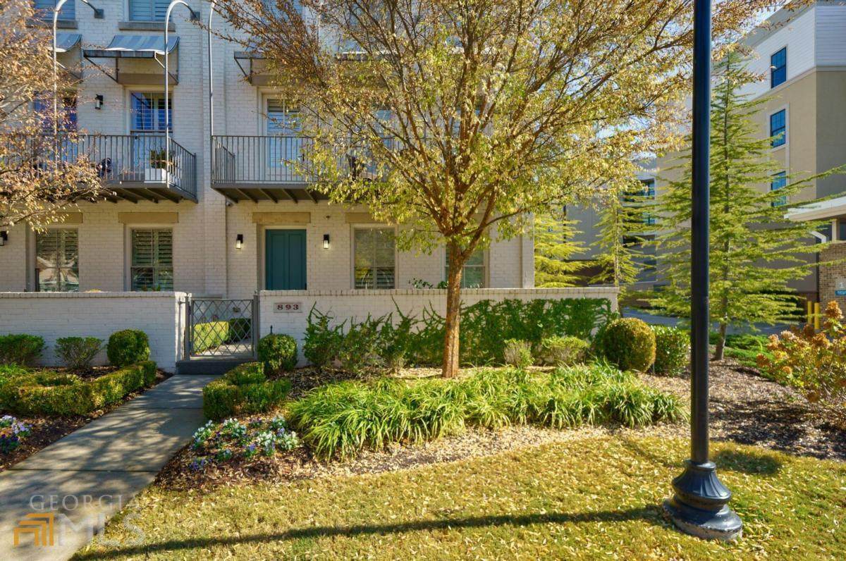 893 3rd Street - Photo 1