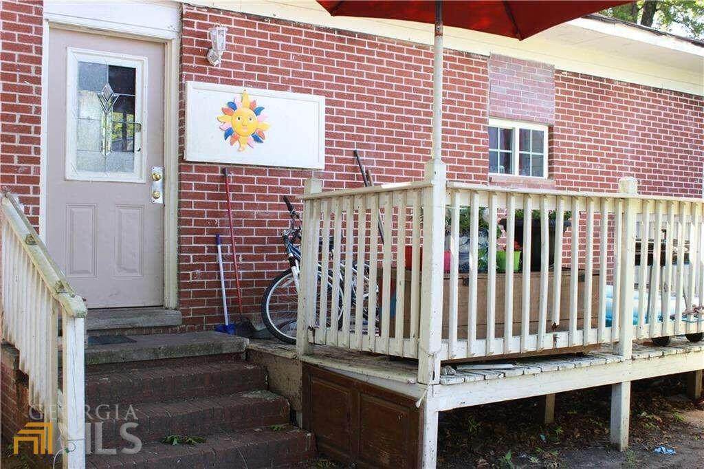 618 5th Avenue - Photo 1