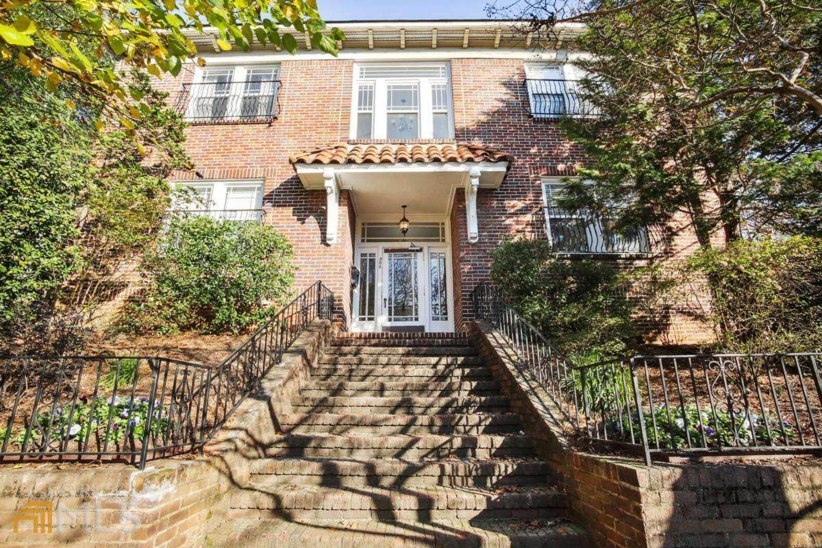 968 Saint Charles Avenue - Photo 1
