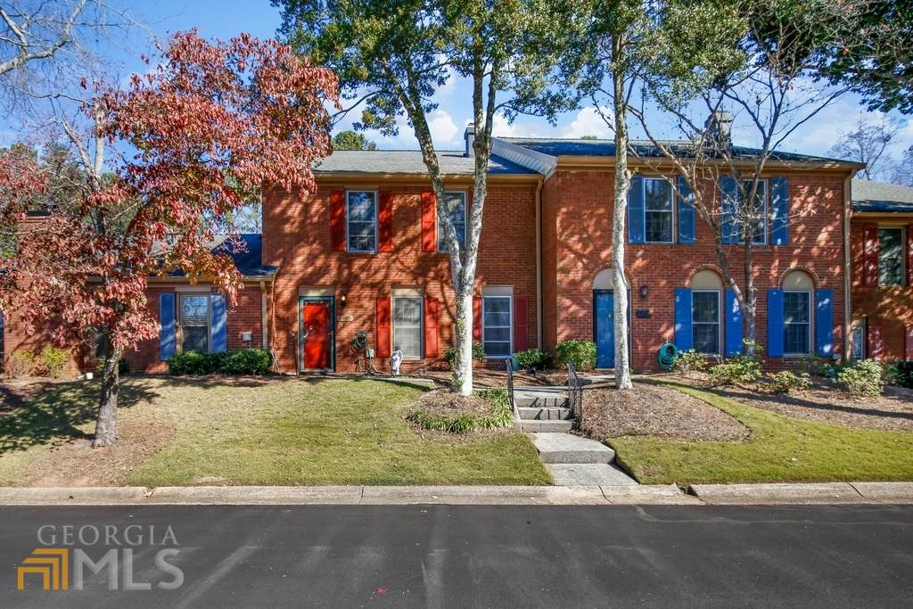 6407 Deerings Lane - Photo 1