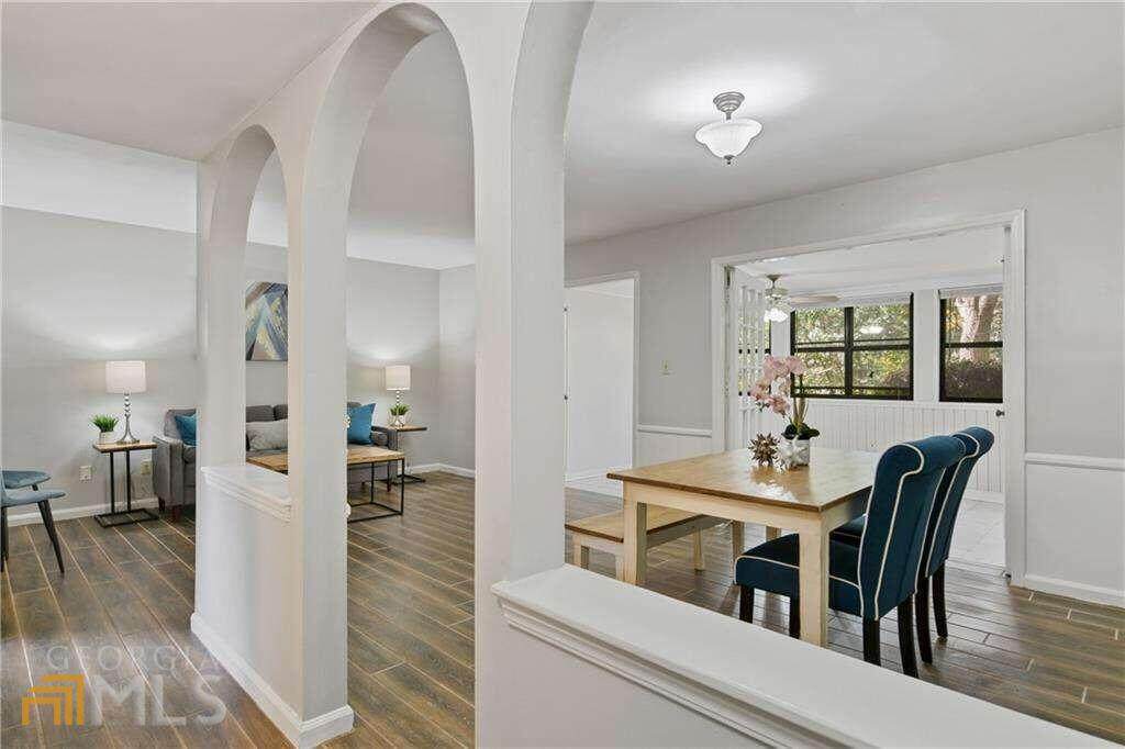 82 La Rue Place - Photo 1