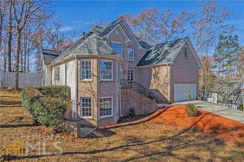 1155 Settles Pointe - Photo 1