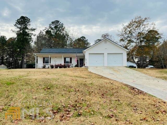 3050 Wedgewood Drive - Photo 1