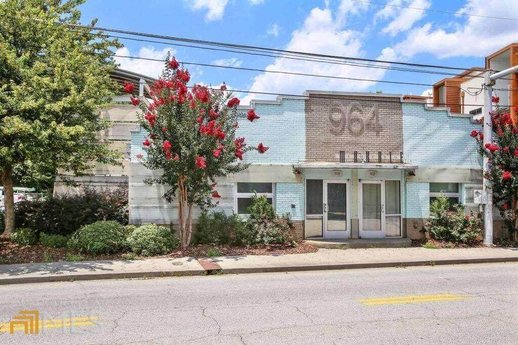 964 Dekalb Avenue - Photo 1
