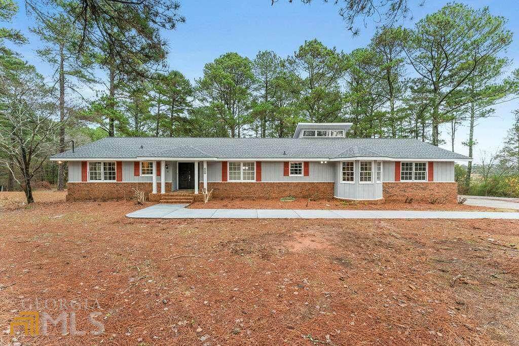 2865 White Court - Photo 1