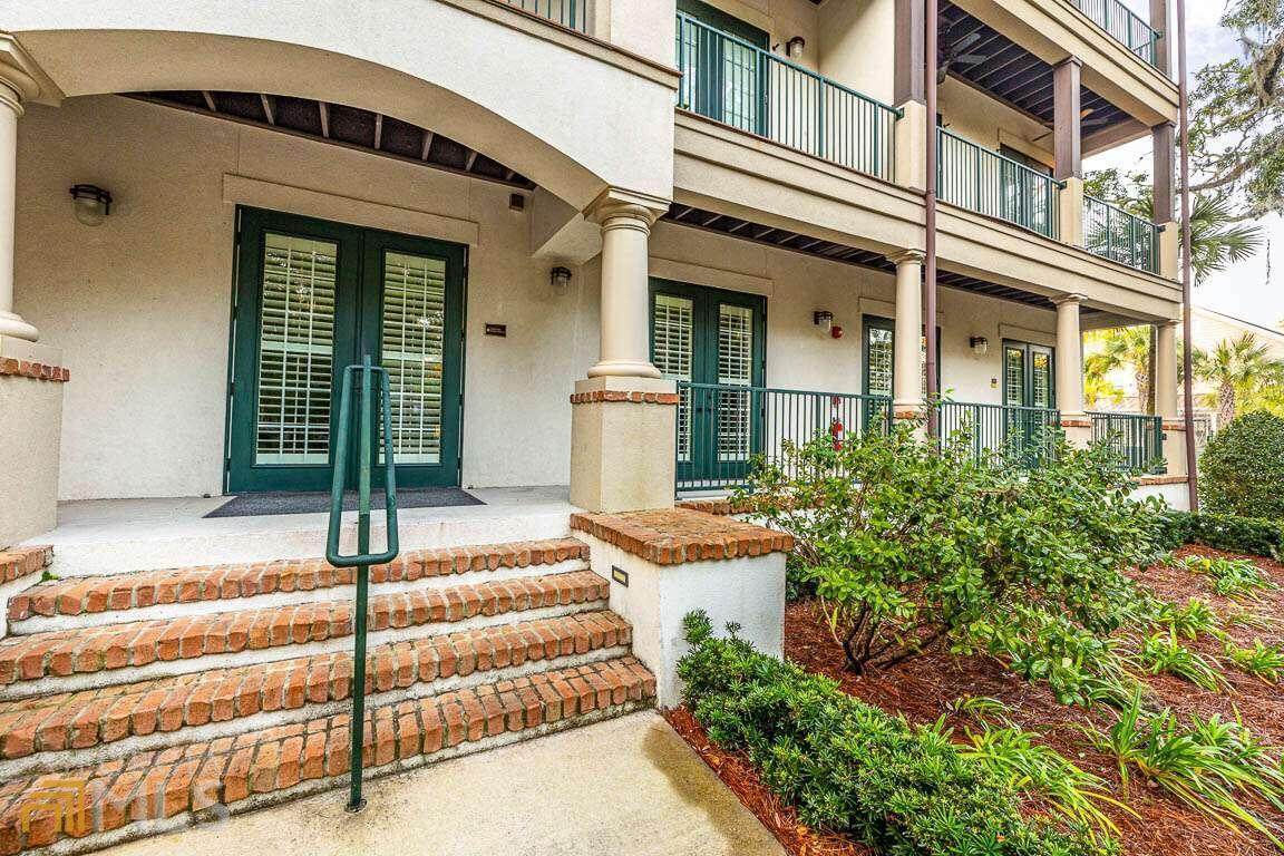 400 Ocean Boulevard - Photo 1