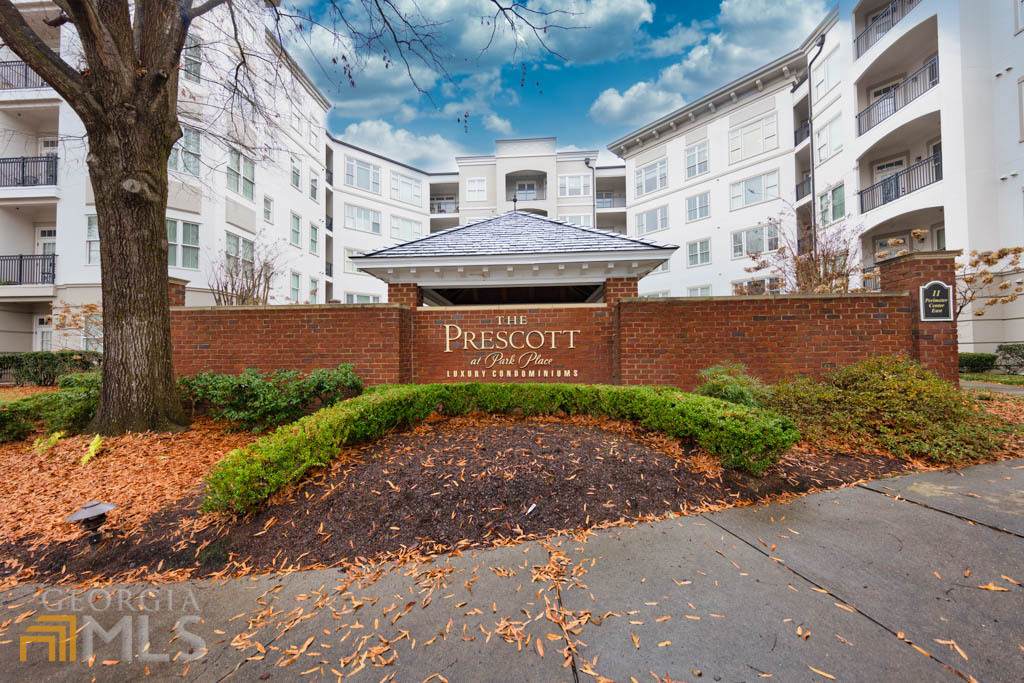 11 Perimeter Center - Photo 1