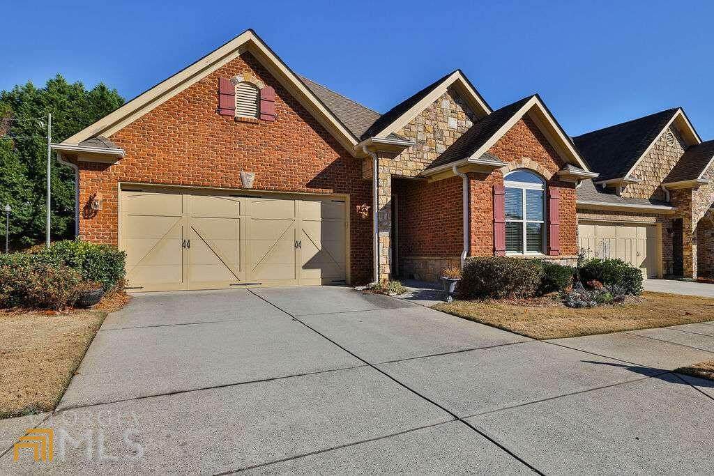 4440 Magnolia Club Drive - Photo 1