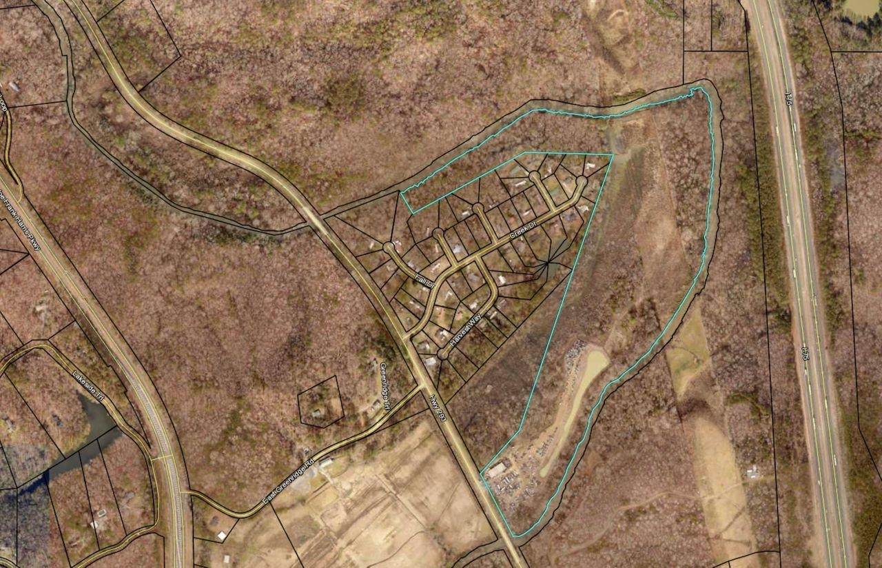 833 Highway 293 - Photo 1