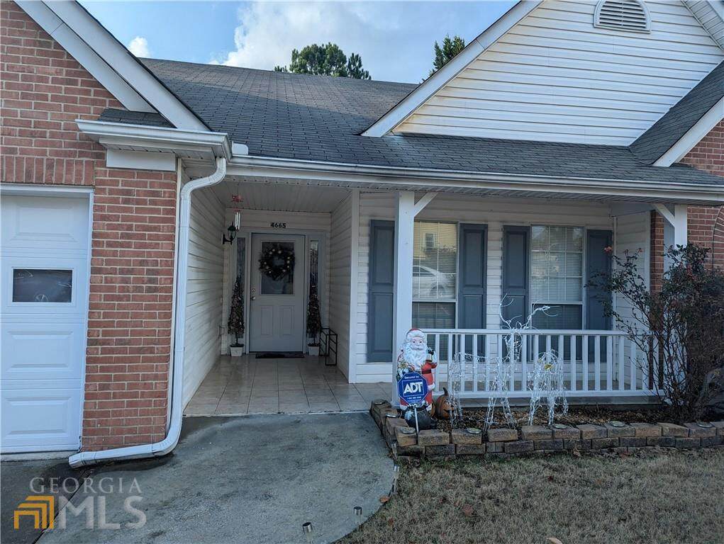 4665 Sterling Oaks Court - Photo 1