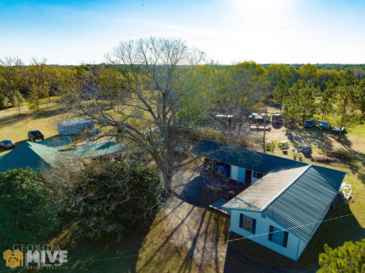 2113 Center Drive - Photo 1