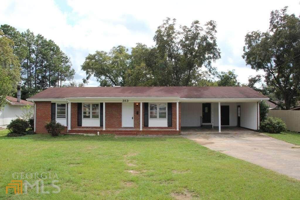 313 Woodlawn Avenue - Photo 1