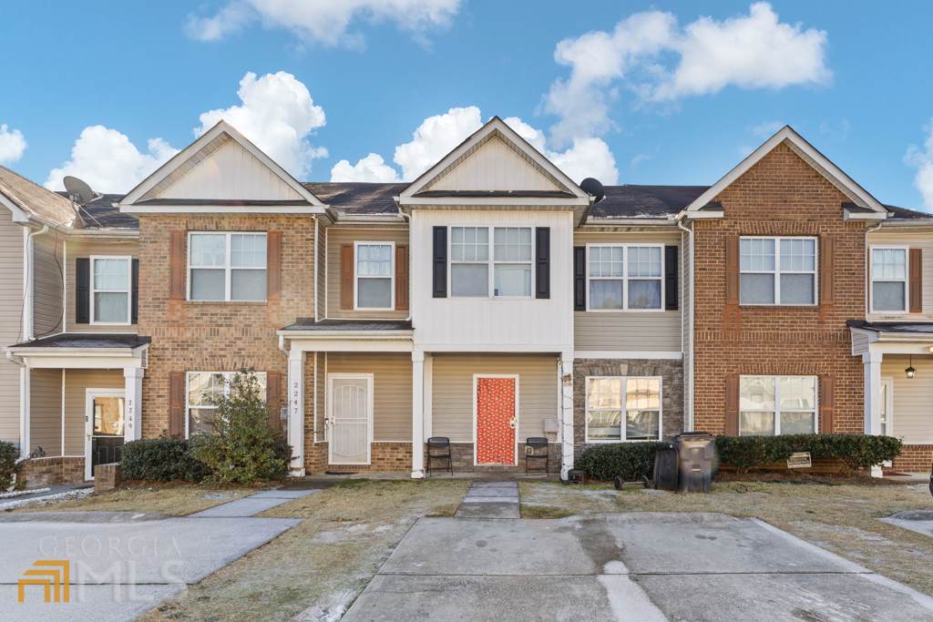 2245 Bigwood Trail - Photo 1