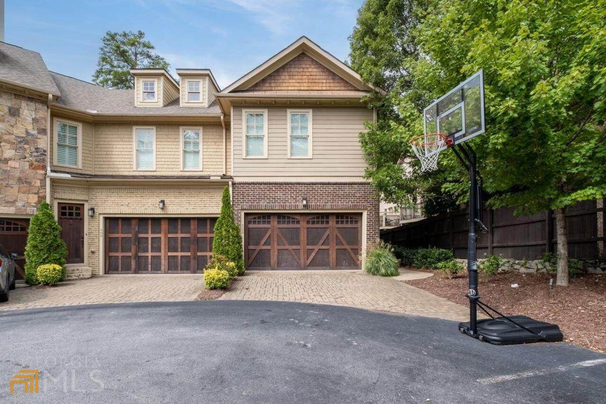 3002 Lenox Road - Photo 1