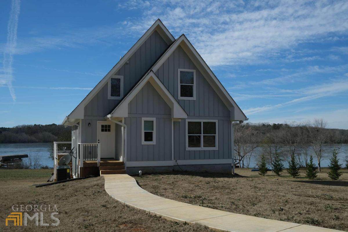 1051 Shoreline Drive - Photo 1