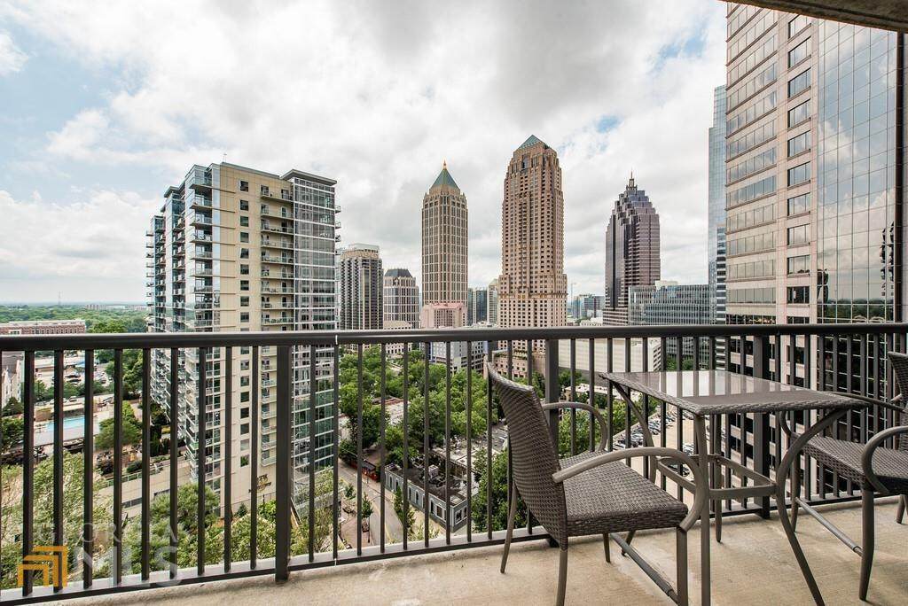 1080 Peachtree Street - Photo 1