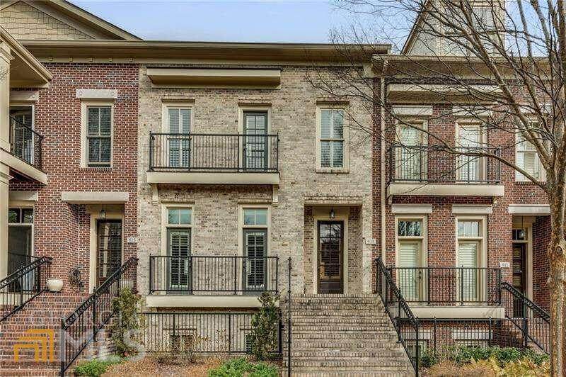613 Riverlawn Court - Photo 1
