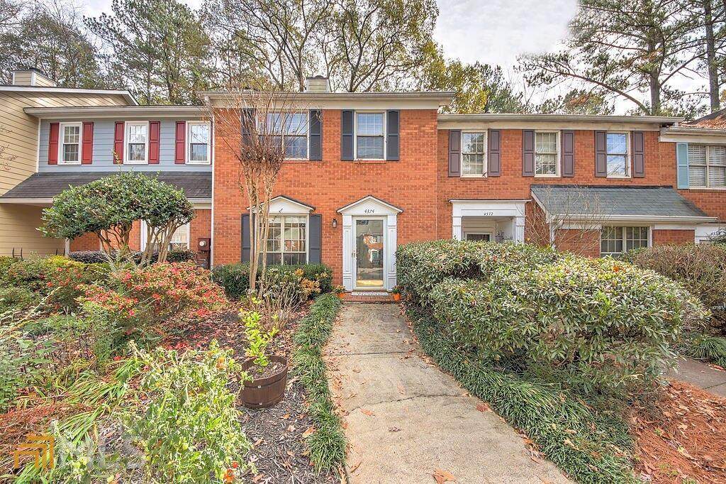 4374 Ivy Glen Way - Photo 1