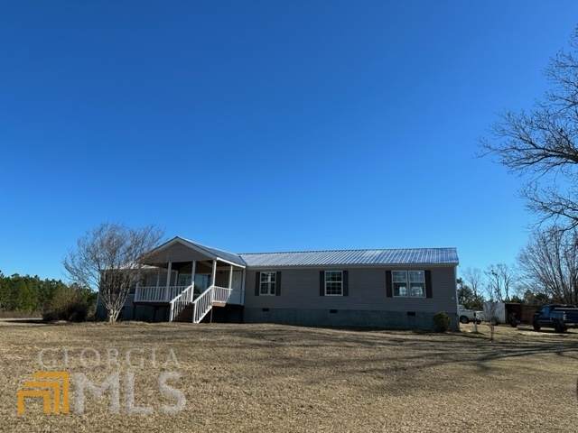 1540 Maggie Drive - Photo 1