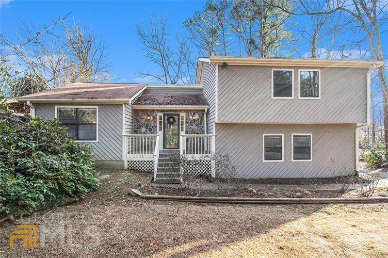 3102 Cardinal Lake Drive - Photo 1
