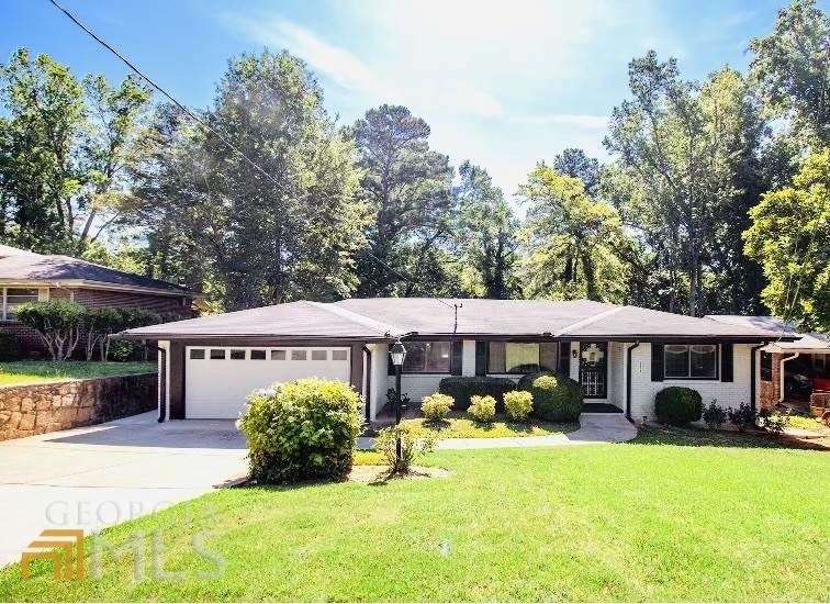 2184 Shamrock Drive - Photo 1