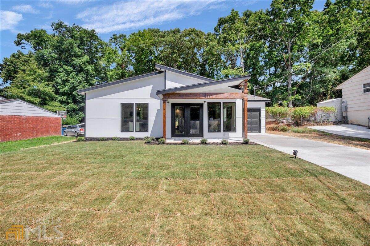 551 Autumn Drive - Photo 1