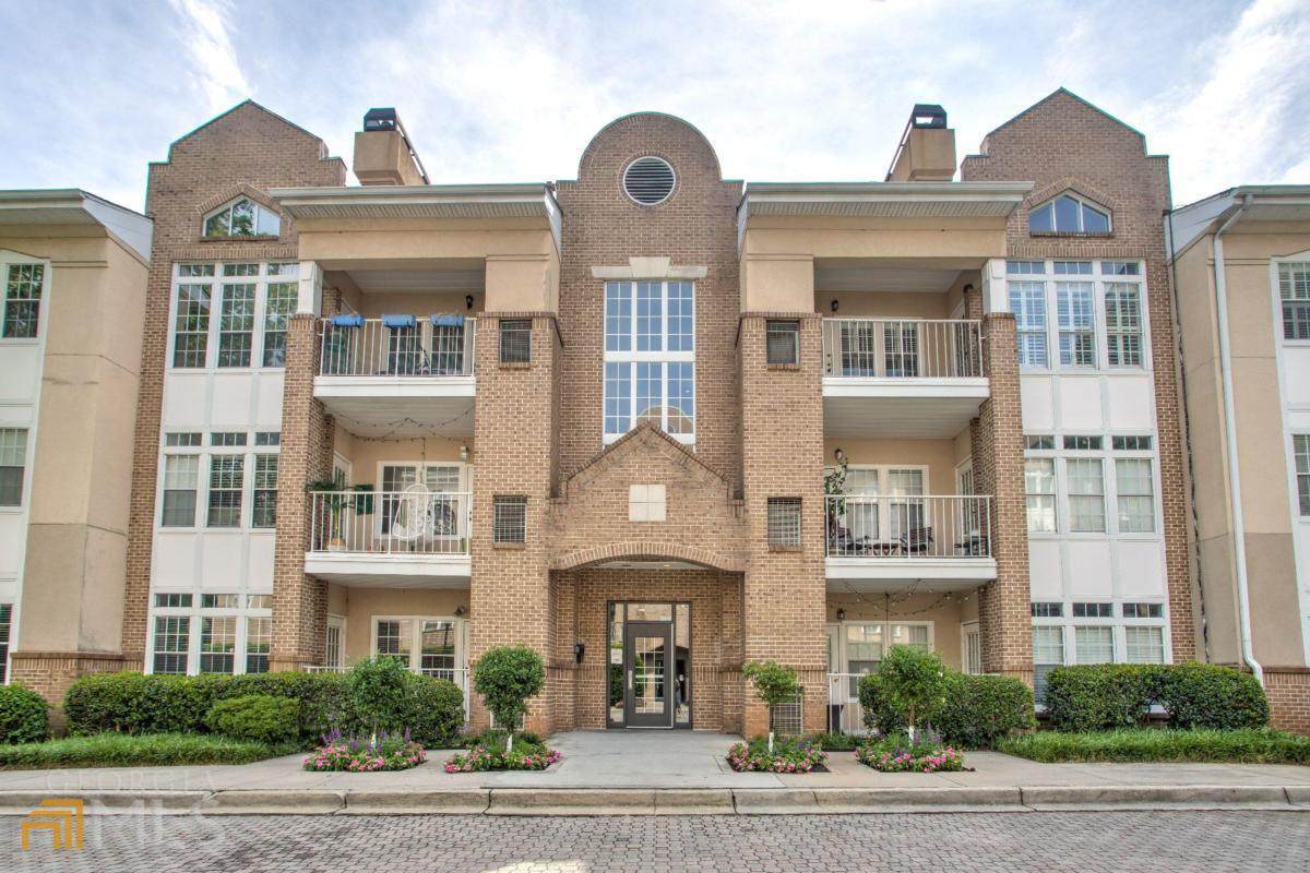 220 Renaissance Parkway - Photo 1